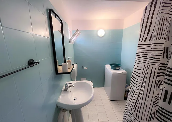 Appartamento Monolocale Ad In Corso Alfieri In Palazzo Storico Zona Pedonale Asti